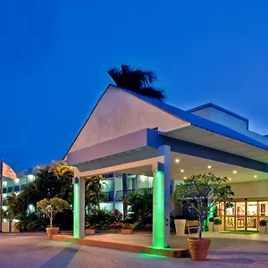 & El Tropical Casino By Ihg Resort